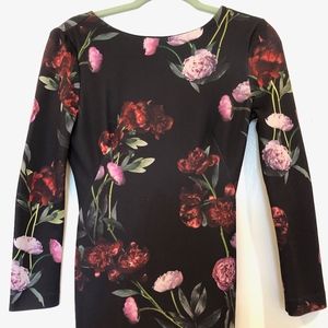 Size 2 ERIN by ErinFetherston Floral Evening Dress